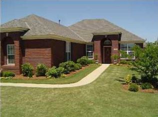 8108 Grayson Grove St, Montgomery, AL 36117