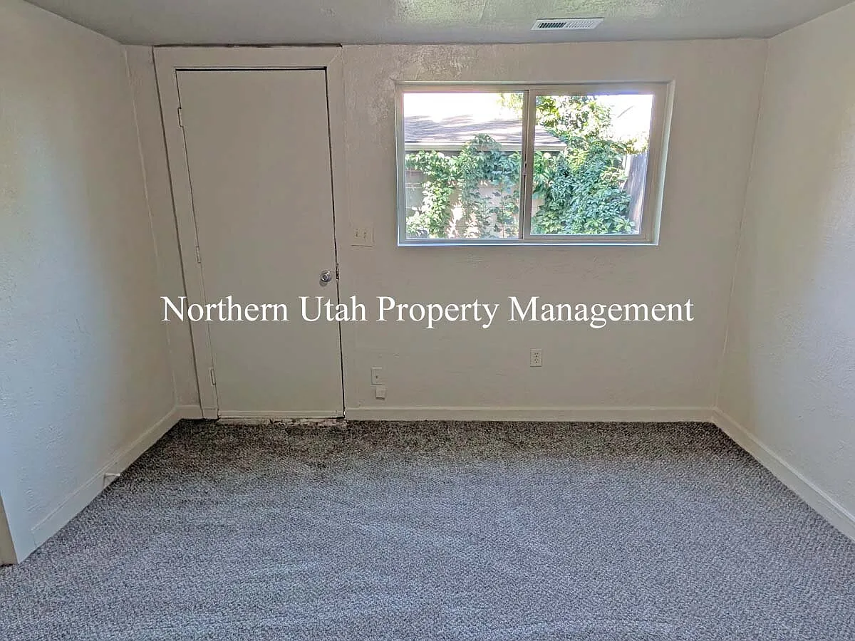 2 bed, 1.0 bath, 657 sqft, $950 — Photo 3
