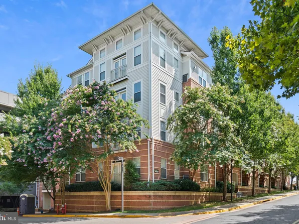 9490 Virginia Center Blvd Unit 336, Vienna, VA 22181