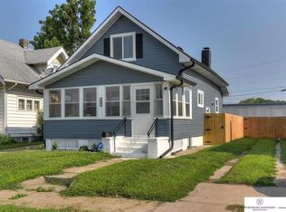 1812 Sahler St, Omaha, NE 68110