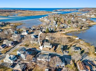 1 Rose Ln, Gloucester, MA 01930