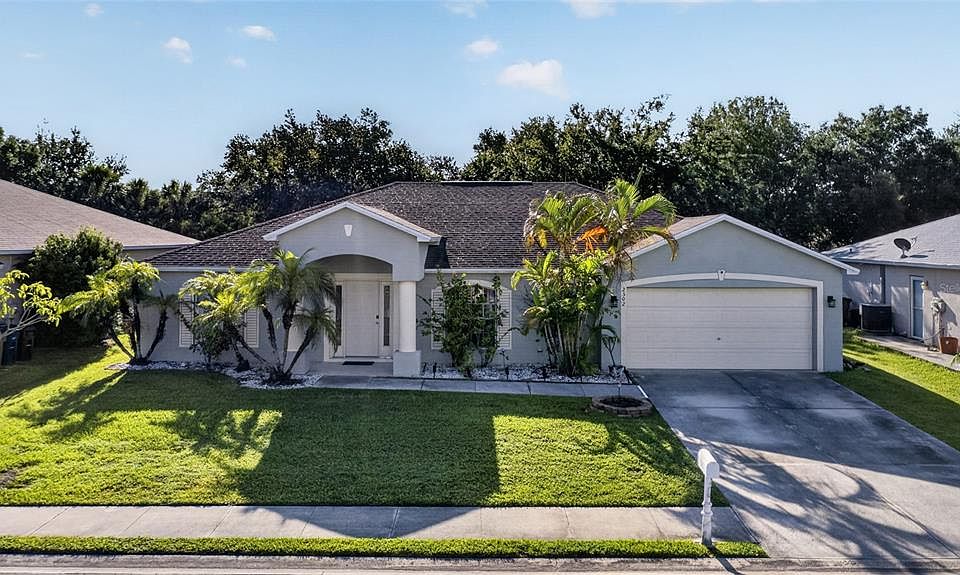 1st image of 2502 Nature Pointe Loop