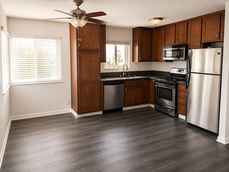 1st image of 1650 Myrtle Ave #6