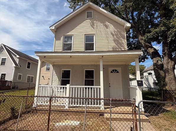 21 Avenue A