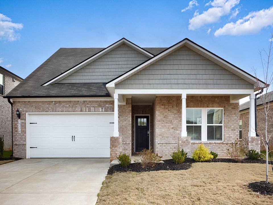 The Carolina floorplan with Elevation Y modeled at Madison Preserve.