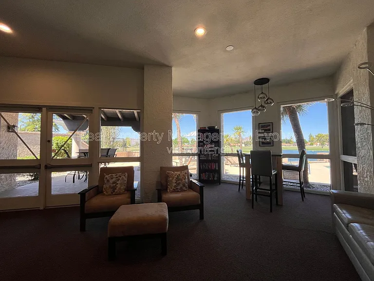 7513 N Via Camello Del Sur — Photo 42