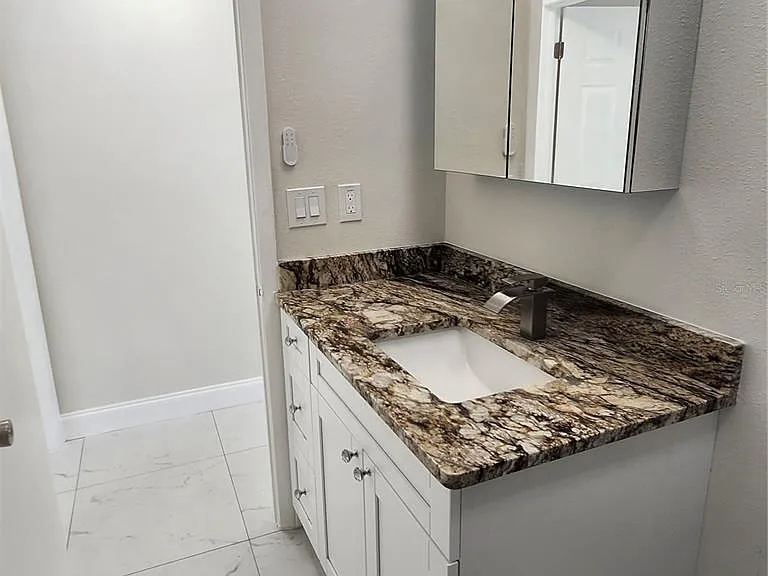 15406 Avalon Ave #3 — Photo 13