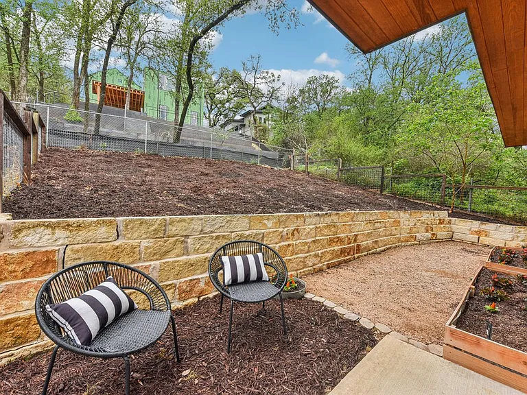 3607 Grant St #A — Photo 29