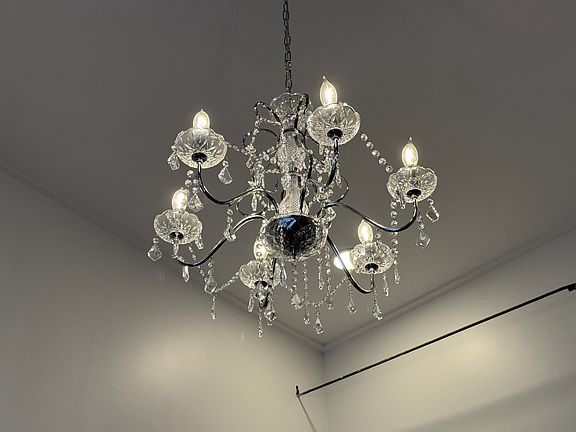 3rd image of 601 Iberville St APT 204