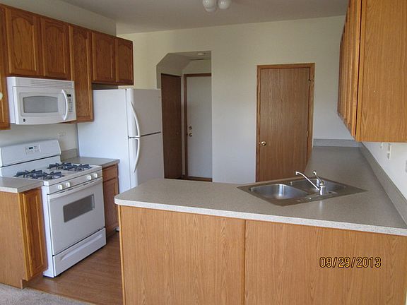 3rd image of 1807 Parkside Dr