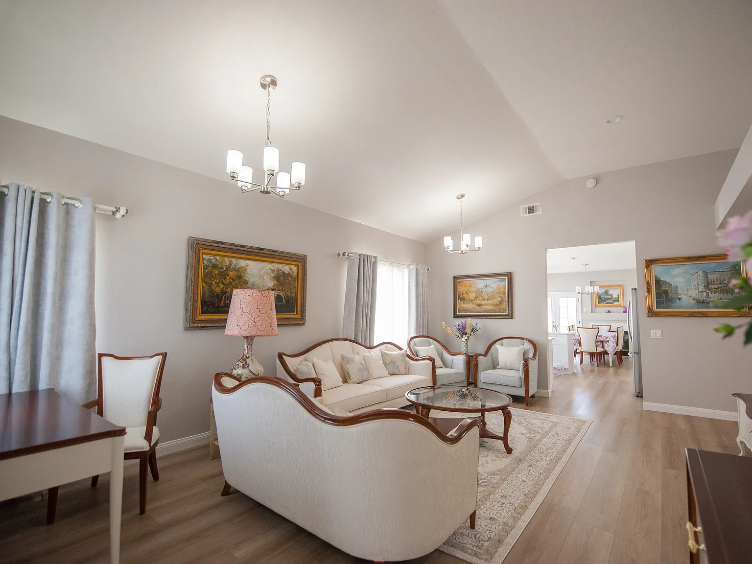 3 bed, 1502 sqft, $4,000 — Photo 3