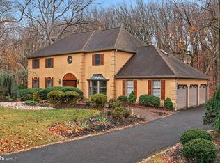 466 Wyndmoor Ln, Huntingdon Valley, PA 19006