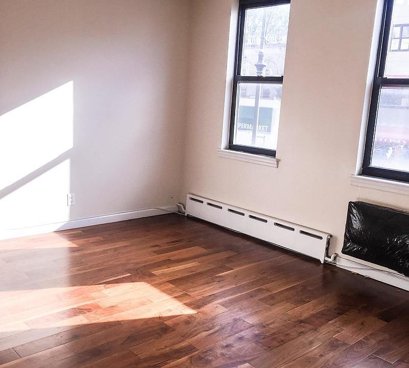 1st image of 165 E 116th St APT 2