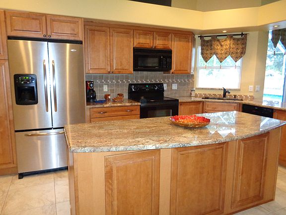 5th image of 728 Cattail Ct NE