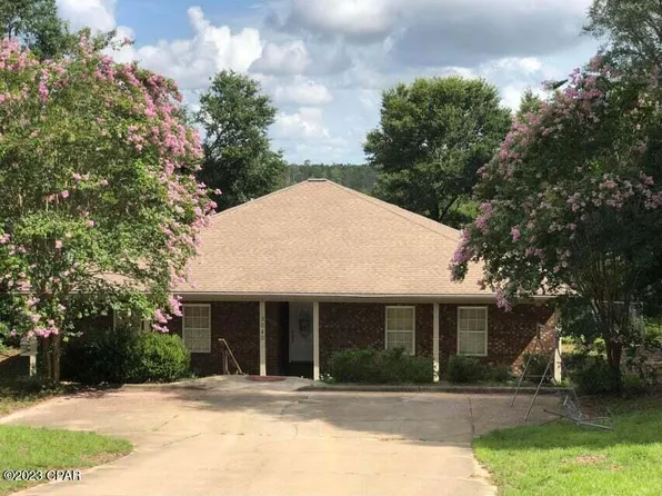 3040 Woodymarion Dr, Chipley, FL 32428