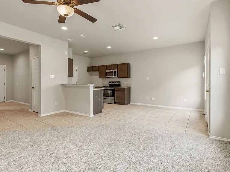 11103 Belair Dr #1 — Photo 6