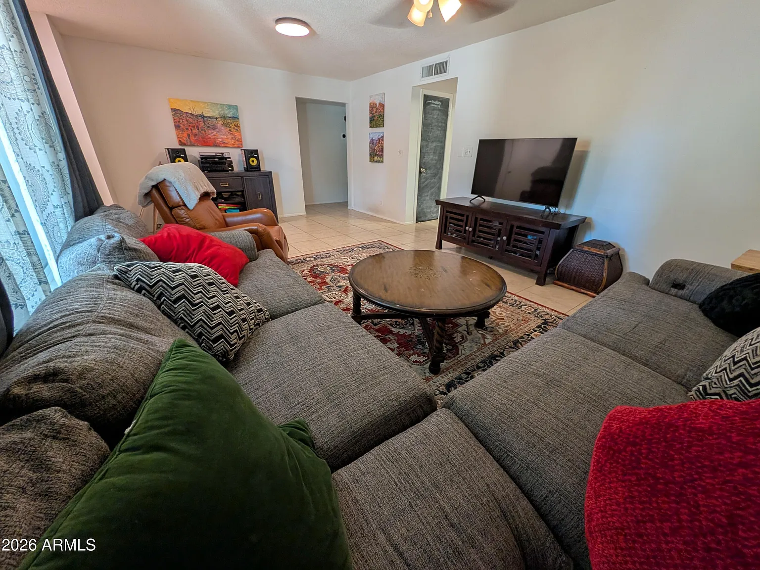 3 bed, 1648 sqft, $2,350 — Photo 4