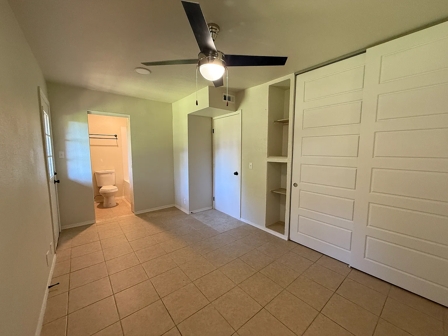 3 Bed and 2 Bath Apartment in Yuma, AZ! — Photo 4