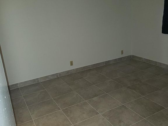 4th image of 1746 3rd Ave N APT 3