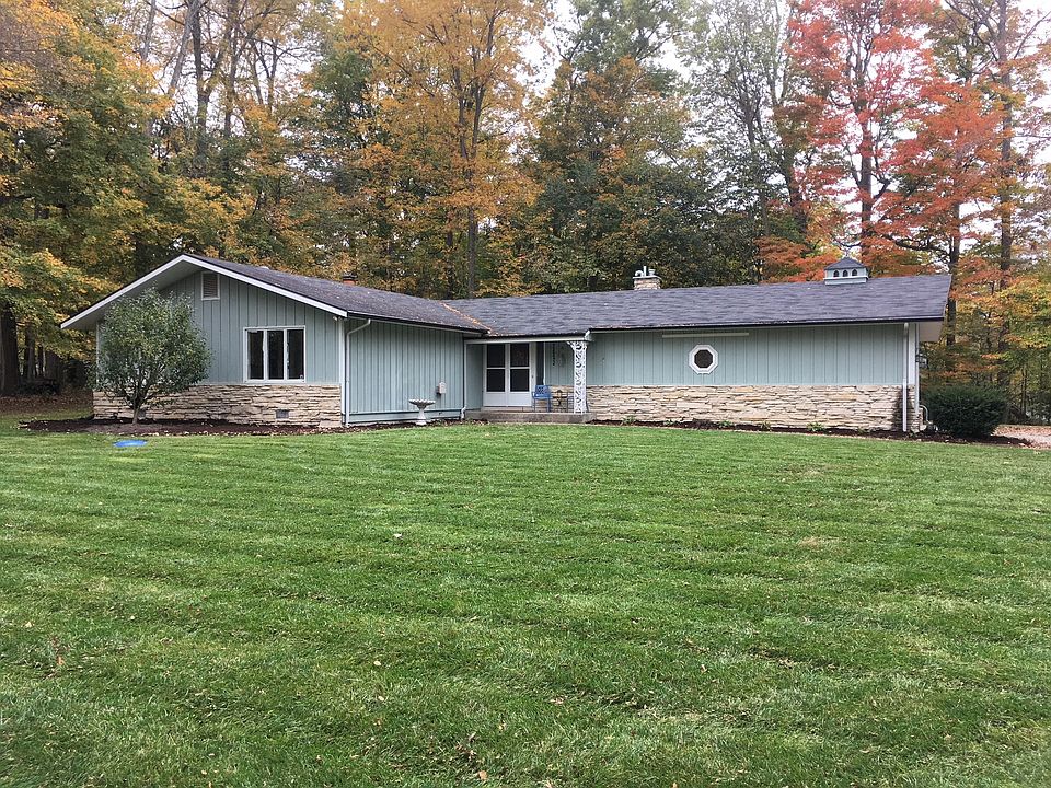 1st image of 2653 S Southwood Dr