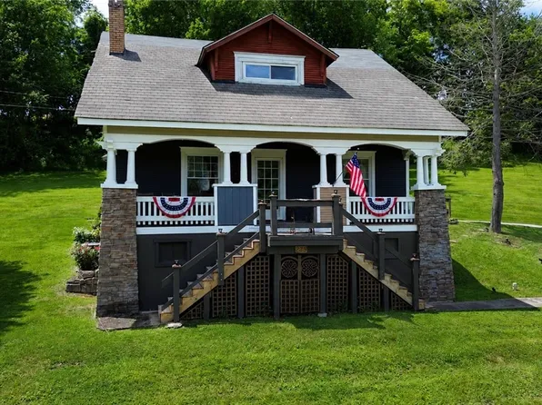 225 Scott Hollow Rd, Burgettstown, PA 15021