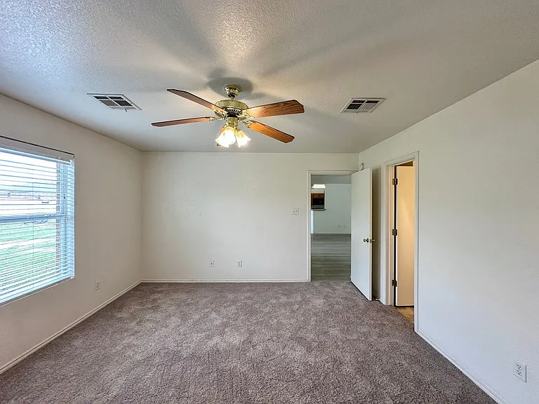 5309 Holster Dr — Photo 17