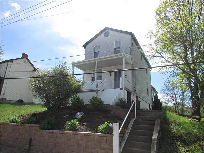 285 Freidel St photo 1