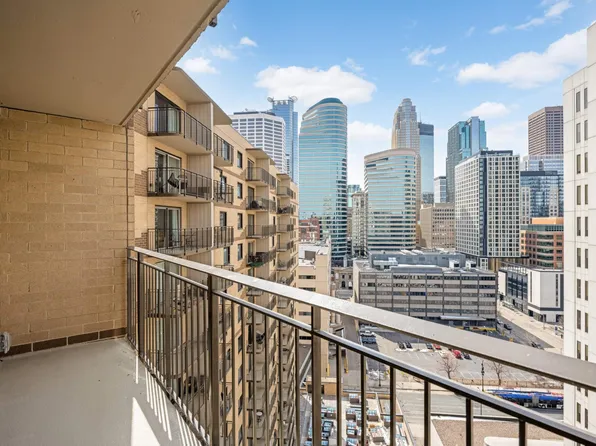 121 Washington Ave S APT 1715, Minneapolis, MN 55401
