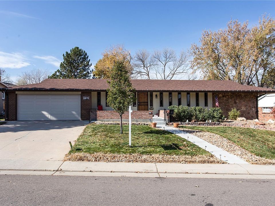 1st image of 3871 S Hillcrest Dr