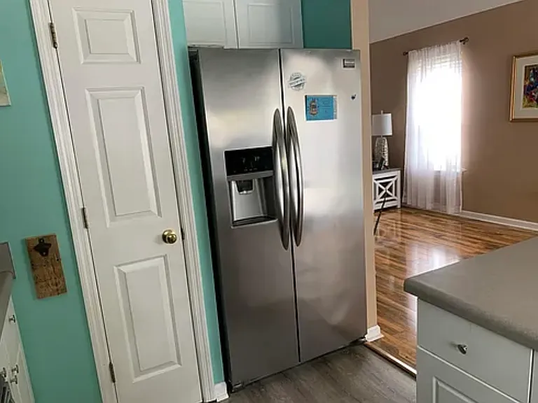 601 Tisbury Ln — Photo 13