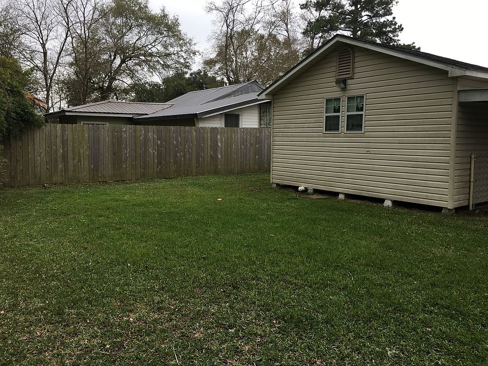 1st image of 2517 Dietz St #House
