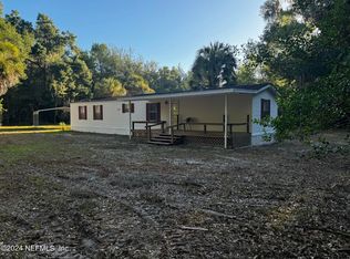 120 Tanner School Bus Rd, Florahome, FL 32140
