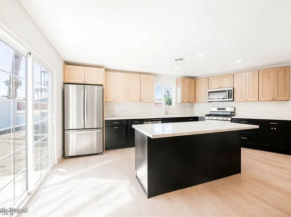 5117 New Bedford Dr, Las Vegas, NV 89122