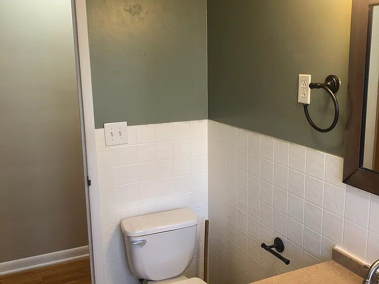 2535 S 38th St — Photo 33