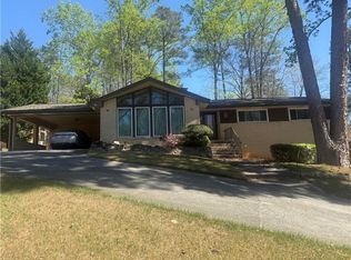 3560 Ale Cir, East Pt, GA 30344