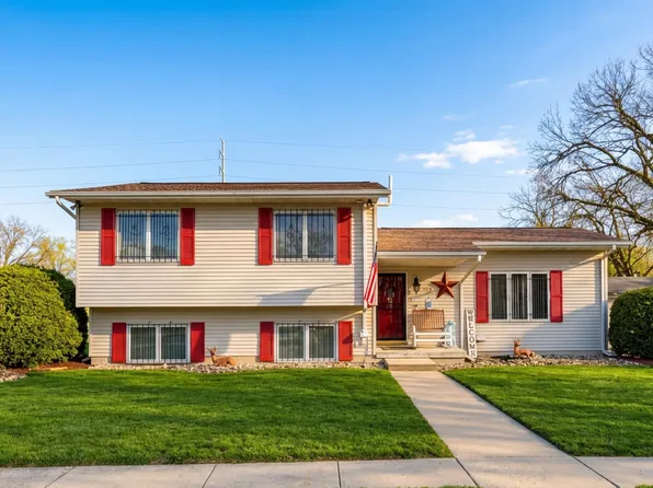 714 Quincy St, Waterloo, IA 50703