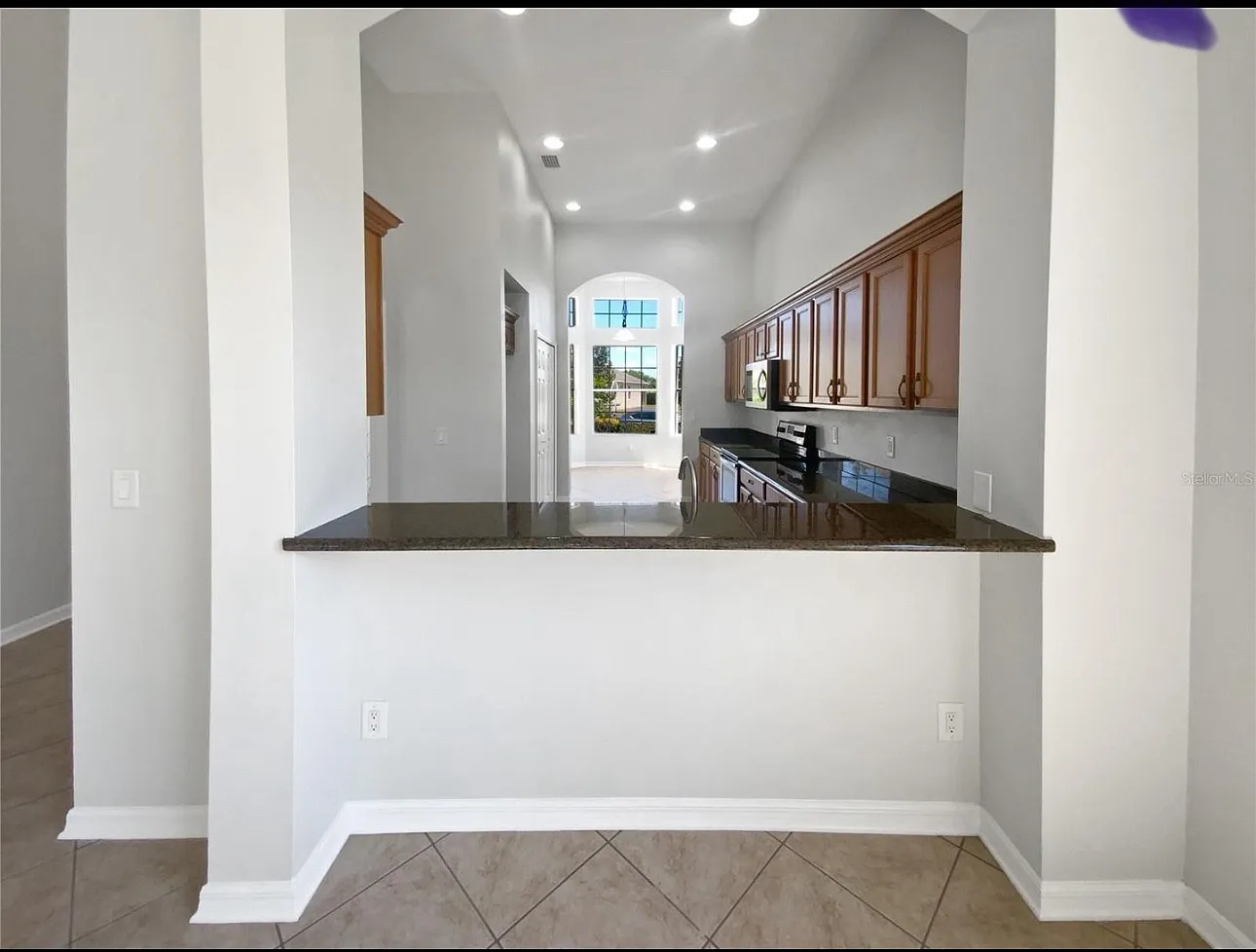 4 bed, 2890 sqft, $3,200 — Photo 4
