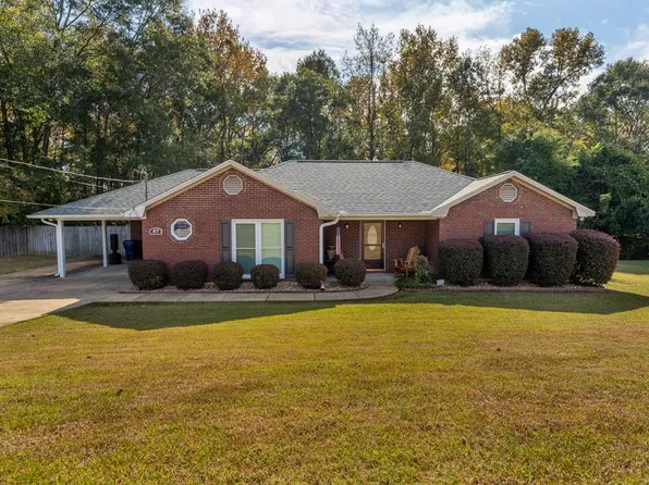 57 Lee Road 996, Phenix City, AL 36870