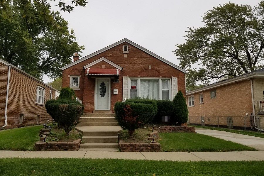 1st image of 107 46th Ave
