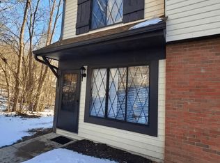 1385 Country Side Dr APT A, Newark, OH 43055