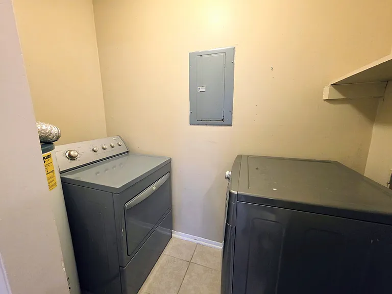 1861 Tryon Dr #3 — Photo 16