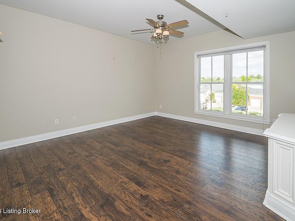 3rd image of 10619 Meeting St Unit 304