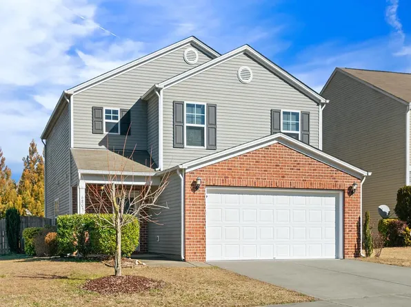 6803 Horseback Ln, Raleigh, NC 27610