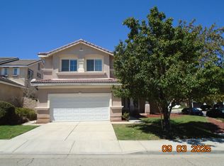 40619 Shinnecock Ct, Palmdale, CA 93551