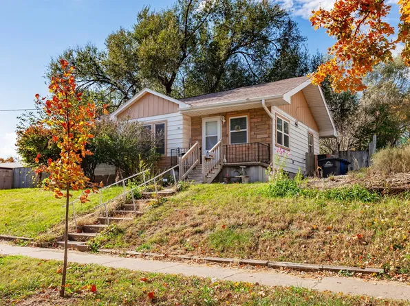 306 E 17th St, Des Moines, IA 50316