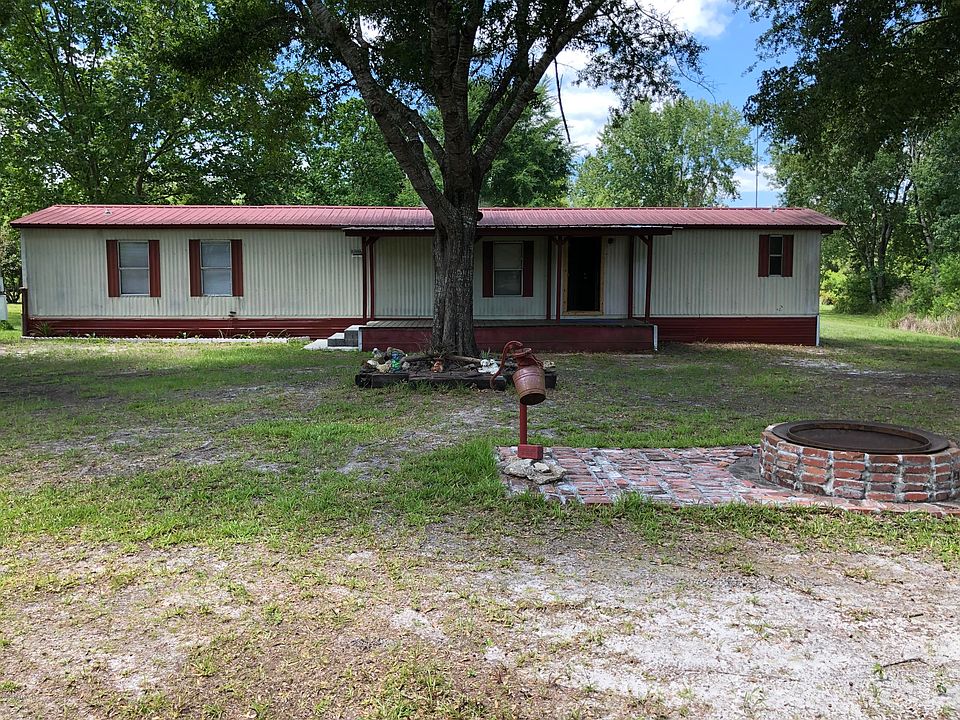 1st image of 15132 Evergreen Cir W