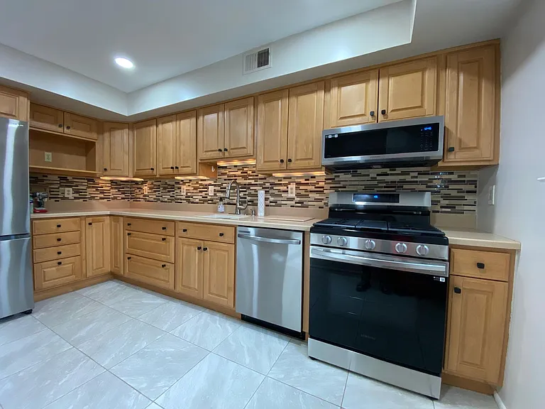 6 Fairway Ct — Photo 5