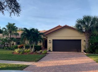 8799 Escondido Way E, Boca Raton, FL 33433