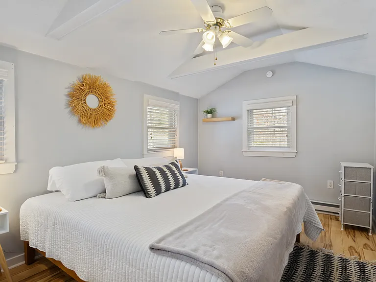 Skylark Ln — Photo 16