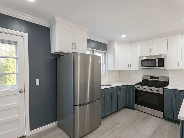 113 Yoakum Ave — Photo 19